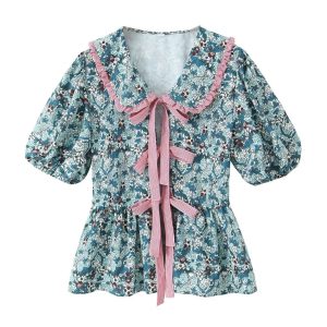 Sweet and fresh baby collar with bubble sleeves and small floral shirt
